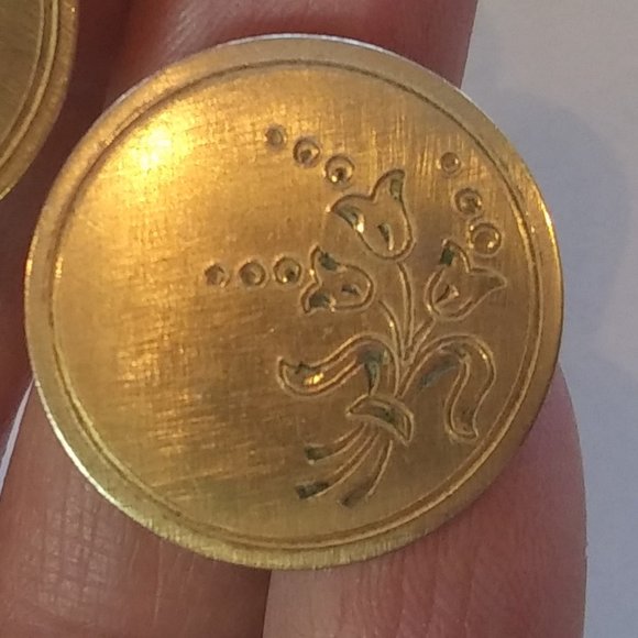 Gold filled round floral etched clip earrings 1 20 12K GF BAB - Picture 6 of 14